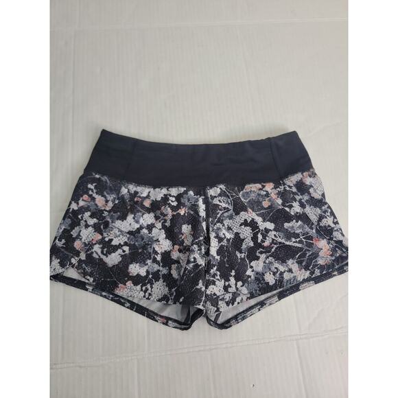 LULULEMON Shorts Women's SZ 4 Run Times ll Multicolor 4" W7AK9S - Picture 2 of 7
